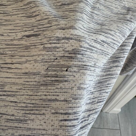 Zyia Long sleeve Workout top with tie - Picture 2 of 7